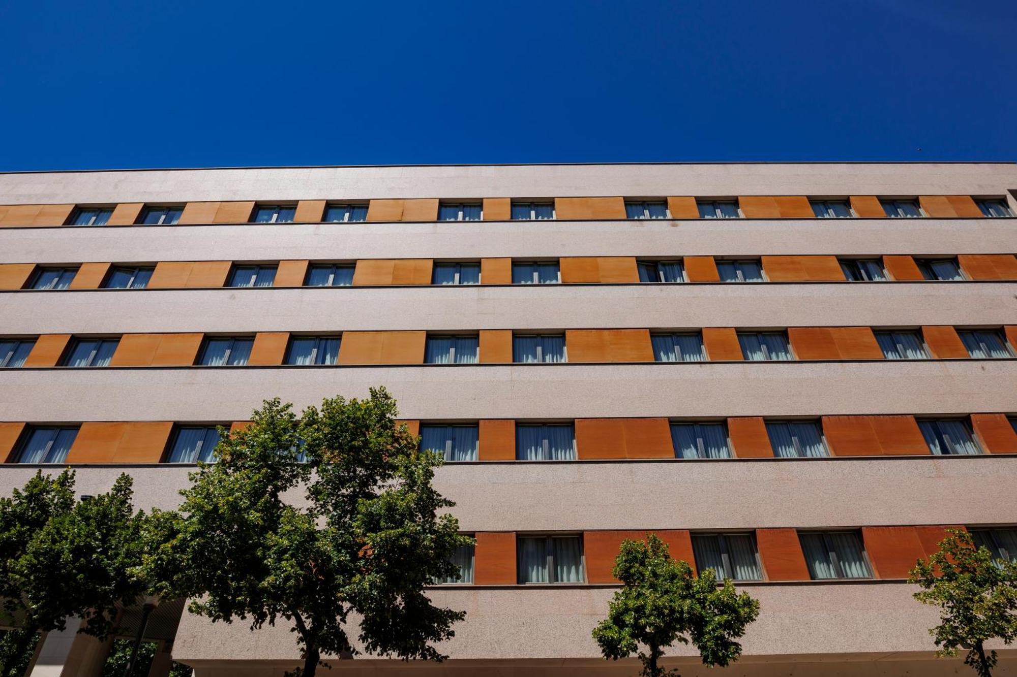 Holiday Inn Express Logrono Rioja By Ihg Exterior photo