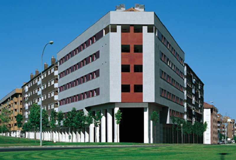 Holiday Inn Express Logrono Rioja By Ihg Exterior photo