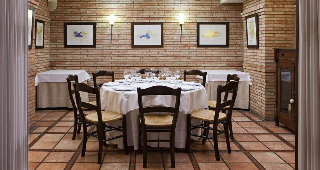 Holiday Inn Express Logrono Rioja By Ihg Exterior photo